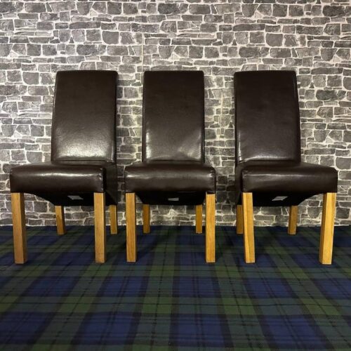 5 solid oak wook chairs