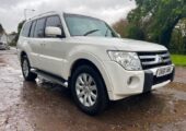 61 MITSUBISHI SHOGUN 3.2 DI-DC 197 ELEGANCE AUTO WHITE MOT 11/24 7 SEAT PX SWAPS