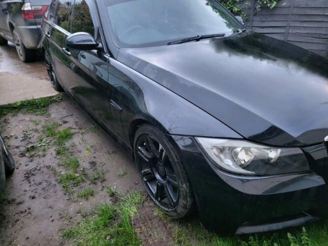 BMW 5 Series SE 2.0 520d SE Touring 5dr Diesel Auto Euro 6 S/S 190 P/S S/H