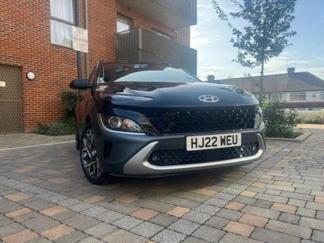 Hyundai KONA 1.0 T-GDi Premium Grey Sat Nav Rev Cam WARRANTY 12 MONTHS MOT