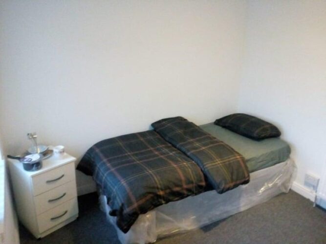 SINGLE ROOM in FLORENCE ROAD B21ALL DSS ACCEPTEDSEE DESCRIPTION
