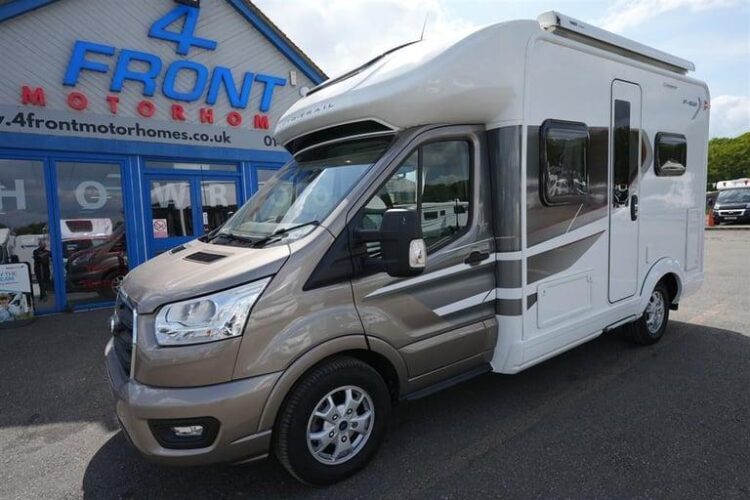 Autotrail F-Line F62 FORD 2 BERTH 2 TRAVEL SEAT MOTORHOME