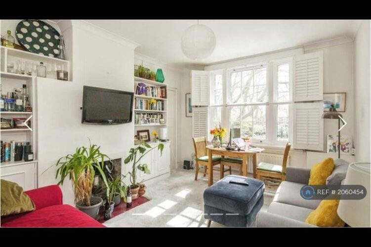 2 bedroom flat in Reform Street, London, SW11 (2 bed) (#2060454)