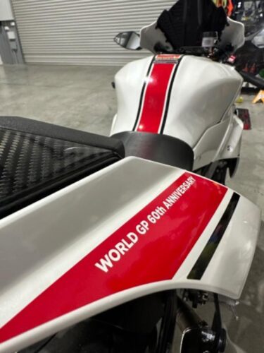 Yamaha R1 60th Anniversary GP