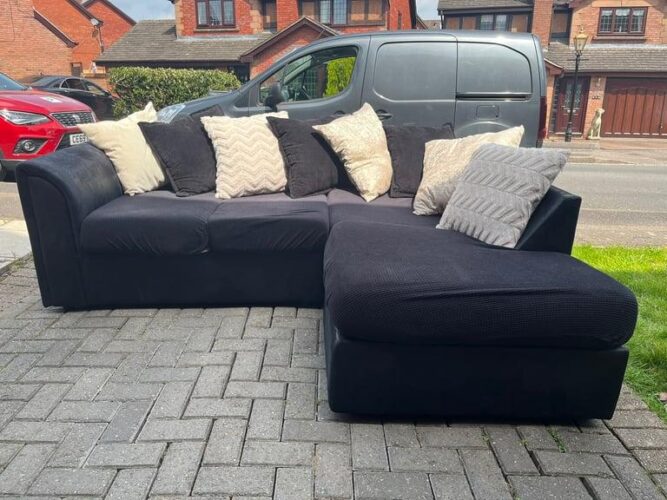 Black L Shaped Sofa – Free Delivery – Very Good Condition