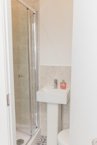 Newly Refurbished 6 Bed HMO in Barrow Perfect location for BAE Return PA In Excess of 40.51%