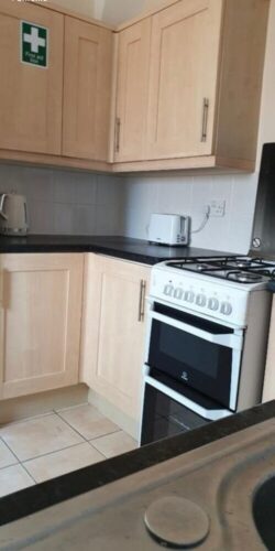 Emergency Accommodation in ERDINGTON, Double Room available.