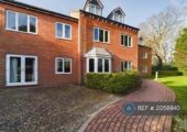 3 bedroom flat in Francis House, Solihull, B91 (3 bed) (#2058940)