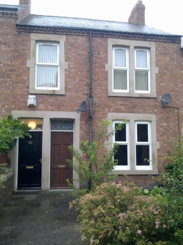 Spacious Newly Refurbished 3-Bed Flat Near MetroCentre and A1