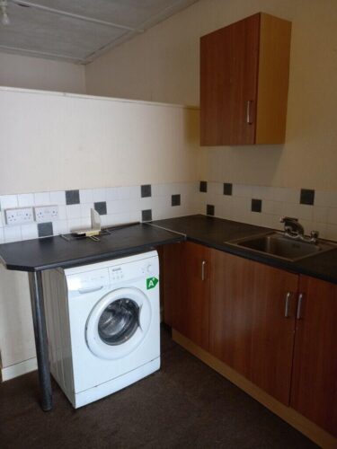 2 bedroom flat in Windmill Street, Birmingham, B1 (2 bed) (#2040141)