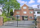 3 bedroom flat in Francis House, Solihull, B91 (3 bed) (#2058940)