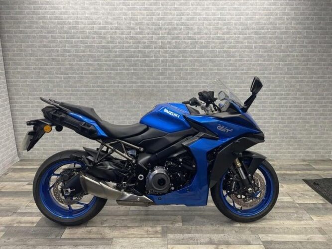 2023 GSX-S1000 GT + INCLUDDING PANNIERS WITH 5257 MILES