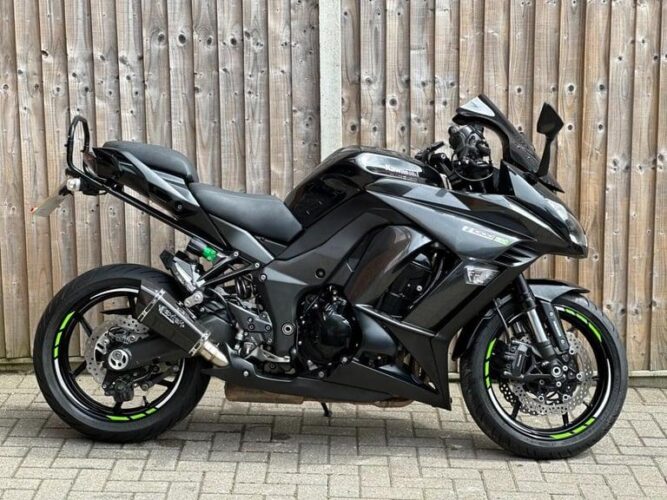 KAWASAKI Z1000 SX 2016 (16) SPORT TOURER + ONLY 7,800 MILES + FULL LUGGAGE