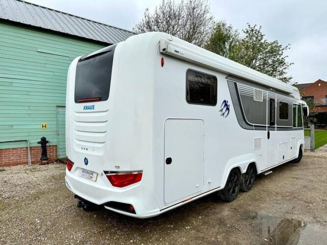 Knaus Sun I900 4 Berth Twin Beds Motorhome For Sale