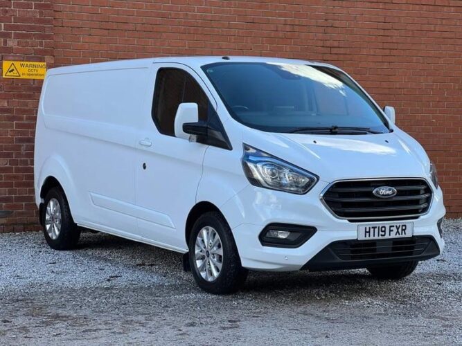 2019 Ford Transit Custom 2.0 300 EcoBlue Limited L2 H1 Euro 6 5dr PANEL VAN Diesel Manual