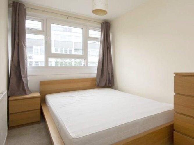 Single Charming Room in Mile End