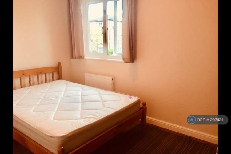 3 bedroom house in Chaucer Drive, London, SE1 (3 bed) (#2071124)