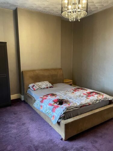 ROOM IN SHARED HOUSE IN EDGBASTON. DSS ONLY. ALL BILLS INCLUDED