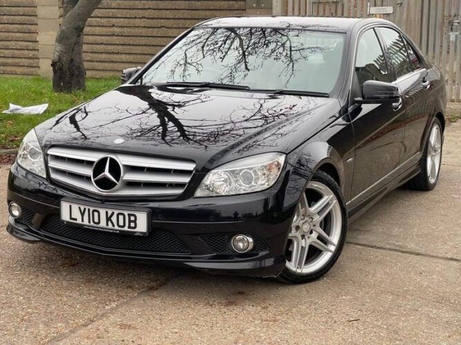 2010 Mercedes-Benz C CLASS C250 CGI BlueEFFICIENCY Sport 4dr Auto SALOON Petrol