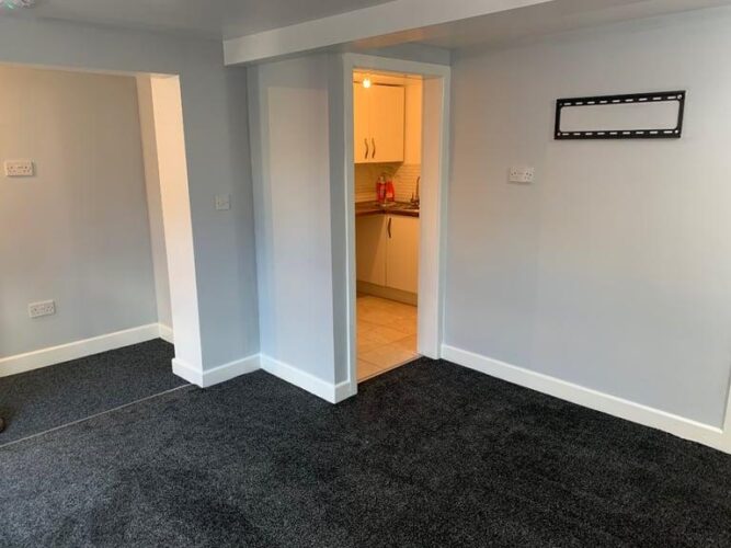 Studio flat to let B11 sparkhill
