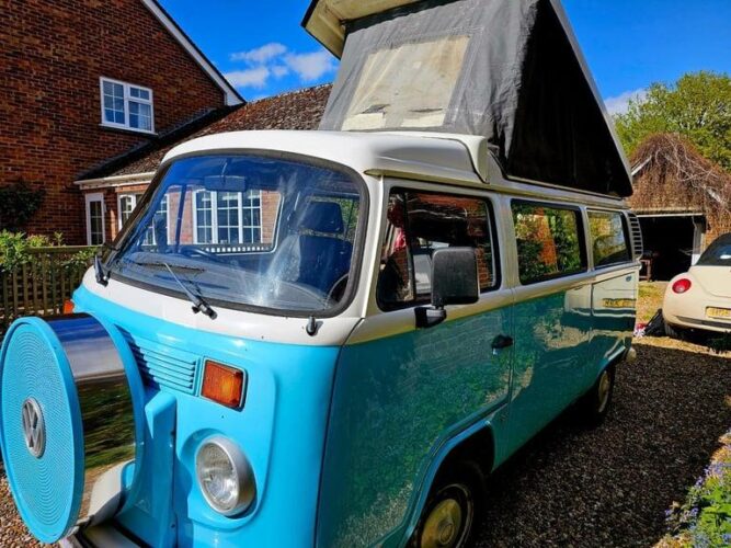 VW T2 Danbury bay window pop top camper 2009 import 43k 4 berth 4 belt heating