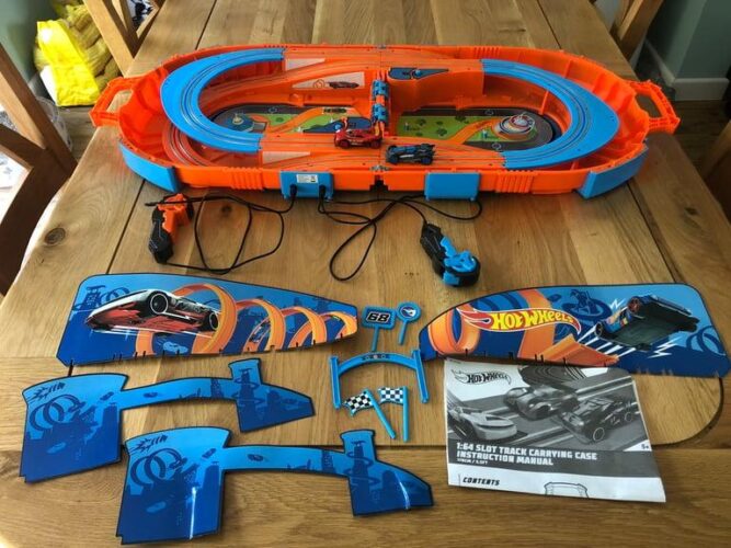 Hot Wheels electric racing track carry case