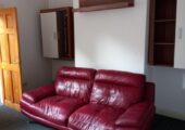 1 bedroom flat in West Barnes Lane, New Malden, KT3 (1 bed) (#2059342)