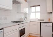 Beautiful Room near  Canary Wharf Available