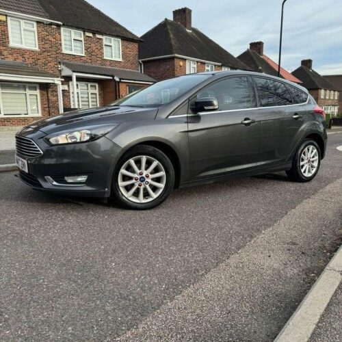 2017 Ford Focus 1.0 EcoBoost Titanium 5dr HATCHBACK Petrol Manual