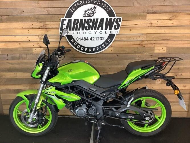 Benelli 502 Cruiser Custom Motorcycle 500cc Best Bike A2 Compliant For Sale