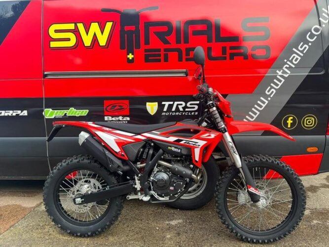 Beta RR 125 4T LC Enduro bike 2024 Model – Learner Legal Finance Available