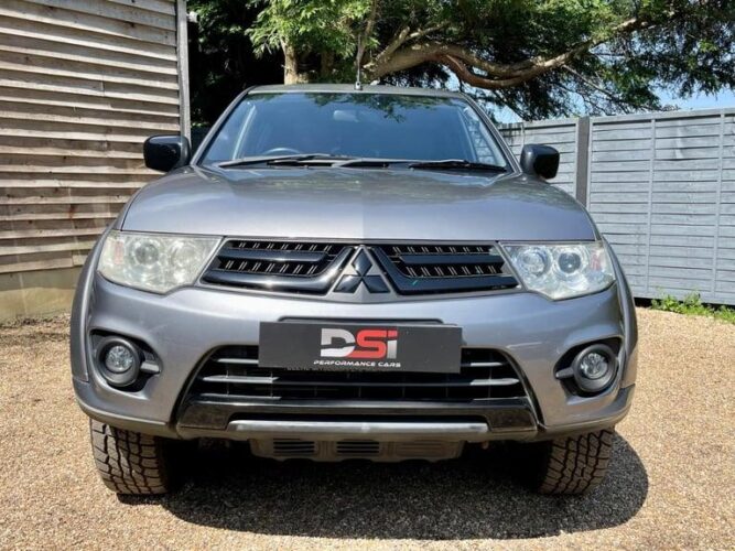 2014 Mitsubishi L200 Double Cab DI-D Barbarian 4WD 176Bhp – NO VAT – 1 OWNER