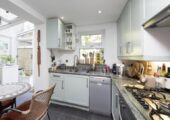Single Charming Room in Battersea