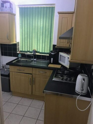 SHARED HOUSEDOUBLE ROOM in EARLSBURY GARDENS B20ALL DSS ACCEPTEDSEE DESCRIPTION