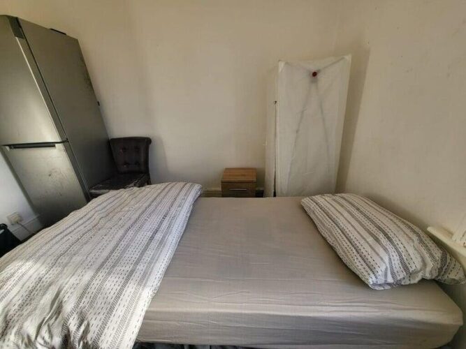 DOUBLE ROOM in ALBERT ROAD B21ALL DSS ACCEPTEDSEE DESCRIPTION