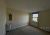 1 bedroom in Stanley Road, Teddington, TW11 (#2052475)