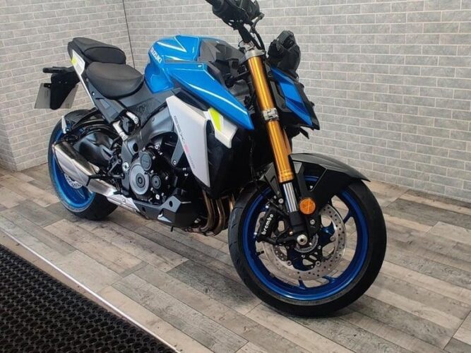 2022 (22) SUZUKI GSX-S1000 RQM2 WITH ONLY 448 MILES.