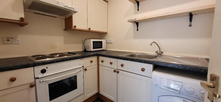 24 Cathcart Place, Edinburgh