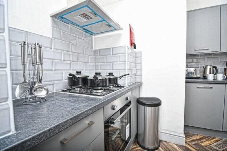 New 4 Bed HMO in Stoke Top Spec Refurb Throughout ROI in Excess of 42% PA