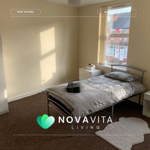 4 LUXE Single Rooms  Mature Tenants Over 30’s Supported ACCOMMODATION DSS Rent To Let Free