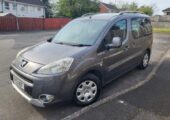 2017 RENAULT TRAFIC SL29 DCI 125PS SWB 6 SEAT BUSINESS + 6 SEAT KOMBI CREW VAN