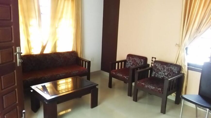 3 BHK Furnished Villa for daily weekly rent in Ernakulam Vytila, Kochi