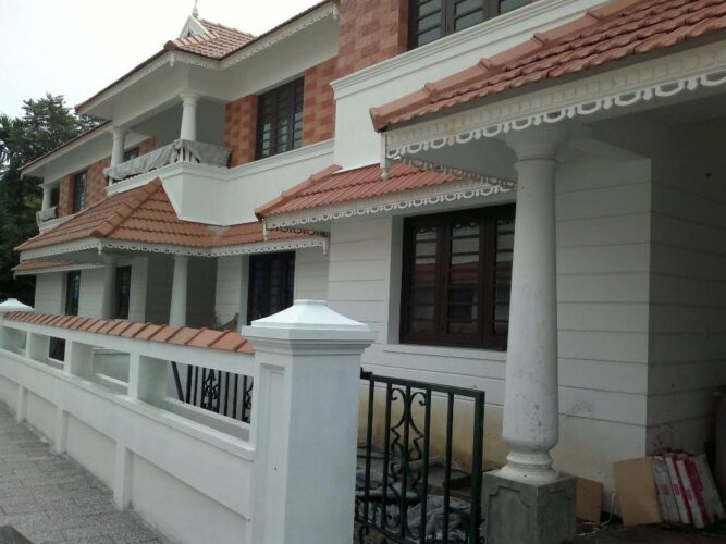 Three BHK Furnished Villa for daily weekly rent in VYTILLA, Kochi