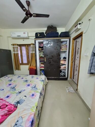 Exclusive 1 BHK Flat for Rent in Greater Noida, Delhi