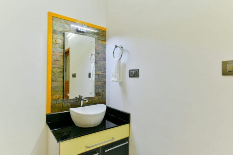 Fully Furnished 2 BHK house for daily rent near Aster Medicity, Cochin