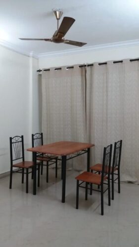 Fully furnished 2 bed flat in Kochi near Palarivattom for daily