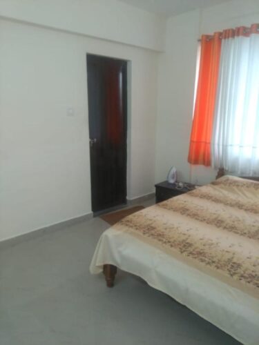 Fully furnished 2 bed flat in Kochi near Palarivattom for daily
