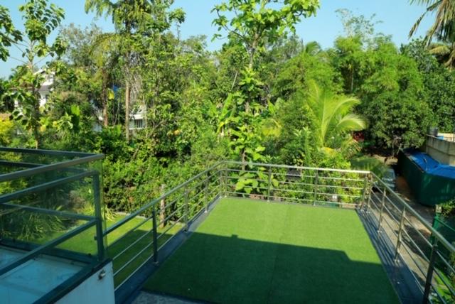 Fully furnished house for short term rent near Vyttila Ernakulam