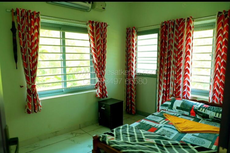 Fully furnished house for short term rent near Vyttila Eroor, Kochi