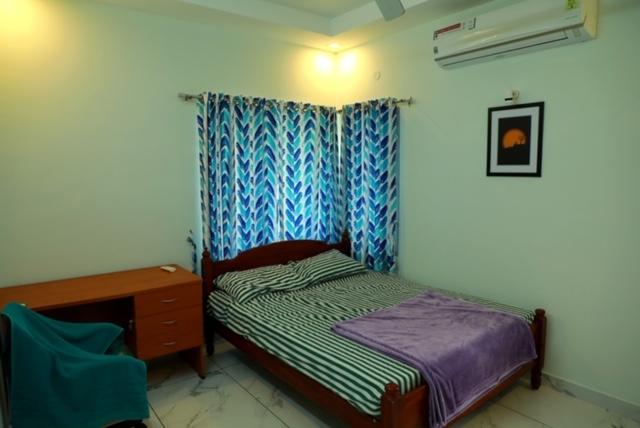 Fully furnished house for short term rent near Vyttila Eroor, Kochi